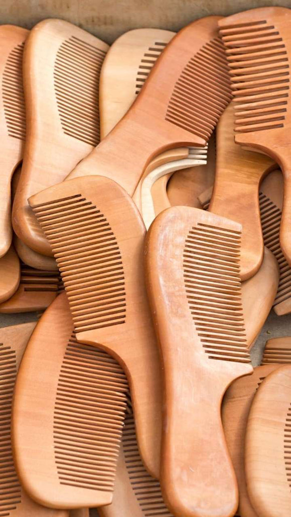 Wood comb benefits 