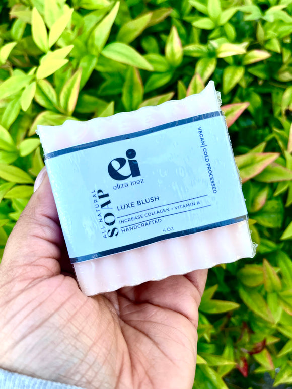 Luxe Blush (lightly Scented)